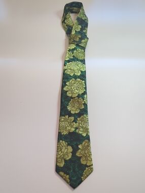 Barry Wang Green Floral Jacquard Men's Silk Neck Tie